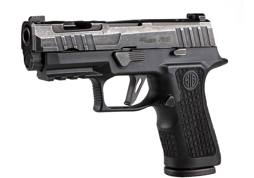 Pistole Sig Sauer P320 X-Compact Spectre (tritiová mířidla)