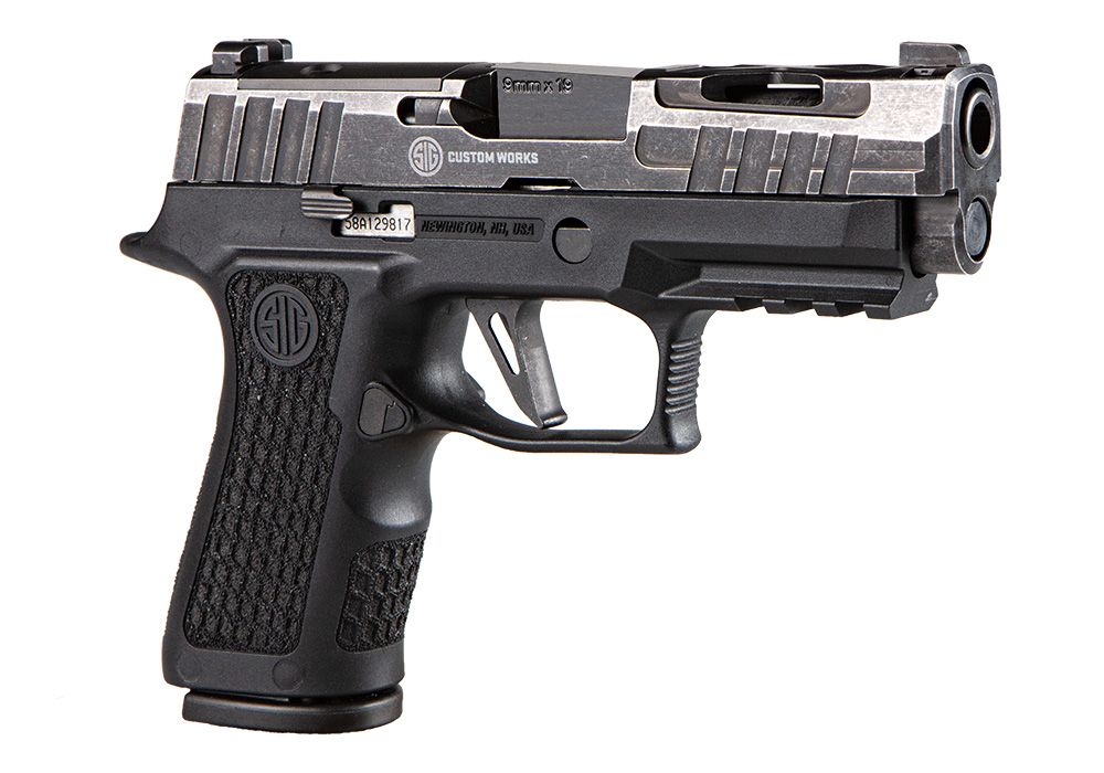 Pistole Sig Sauer P320 X-Compact Spectre (tritiová mířidla)